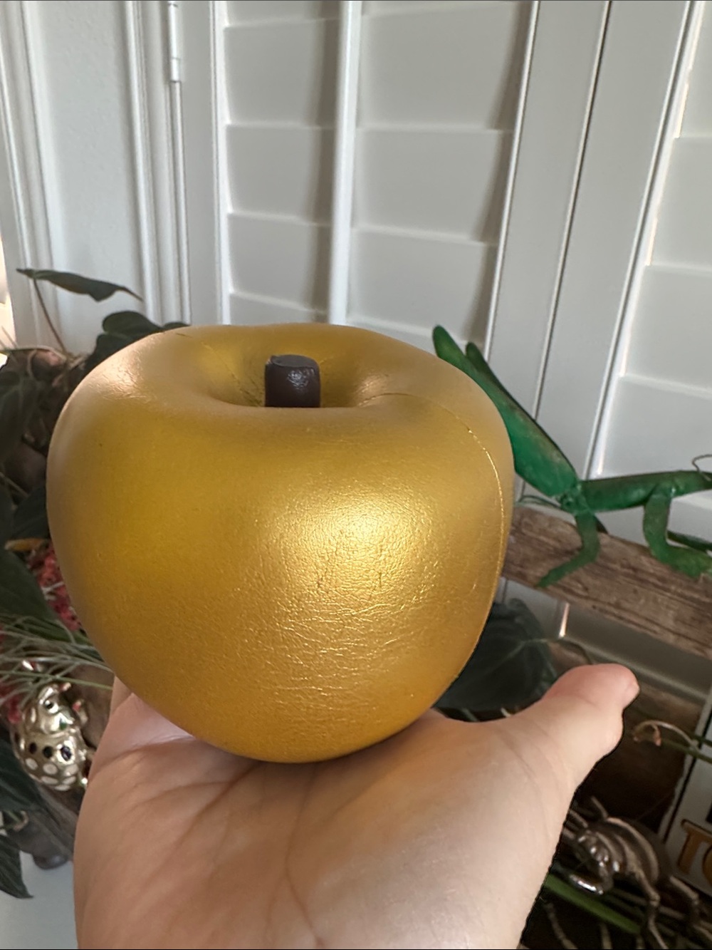 2016 Cutie Creative Golden Apple Squishy Rare Scented